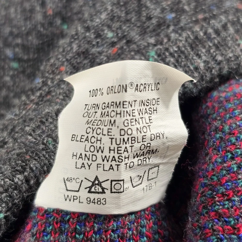 Robert Bruce Mens XL Gray Sweater Vest V-Neck Geometric‎ Orlon Acrylic Vintage